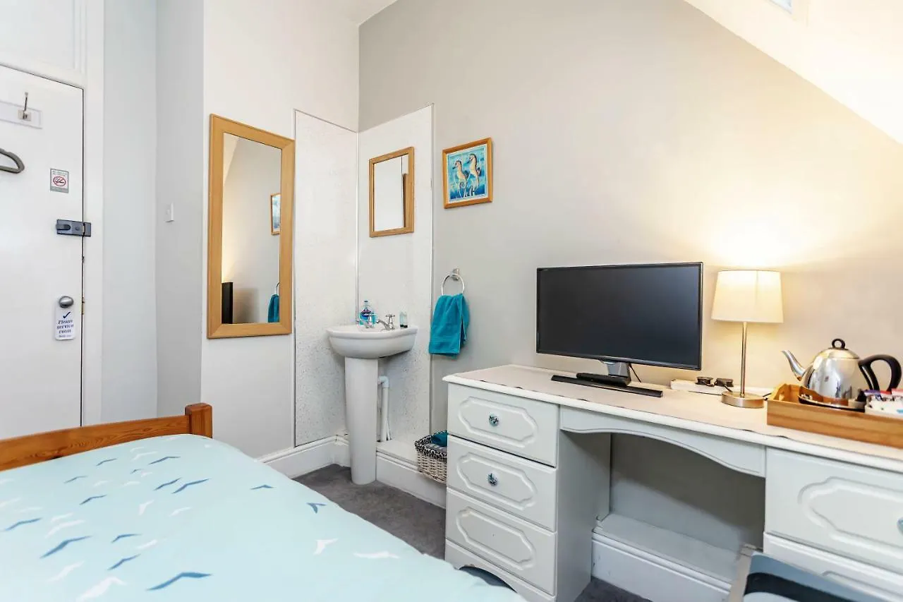 The Ravensbourne Hotel بورنماوث